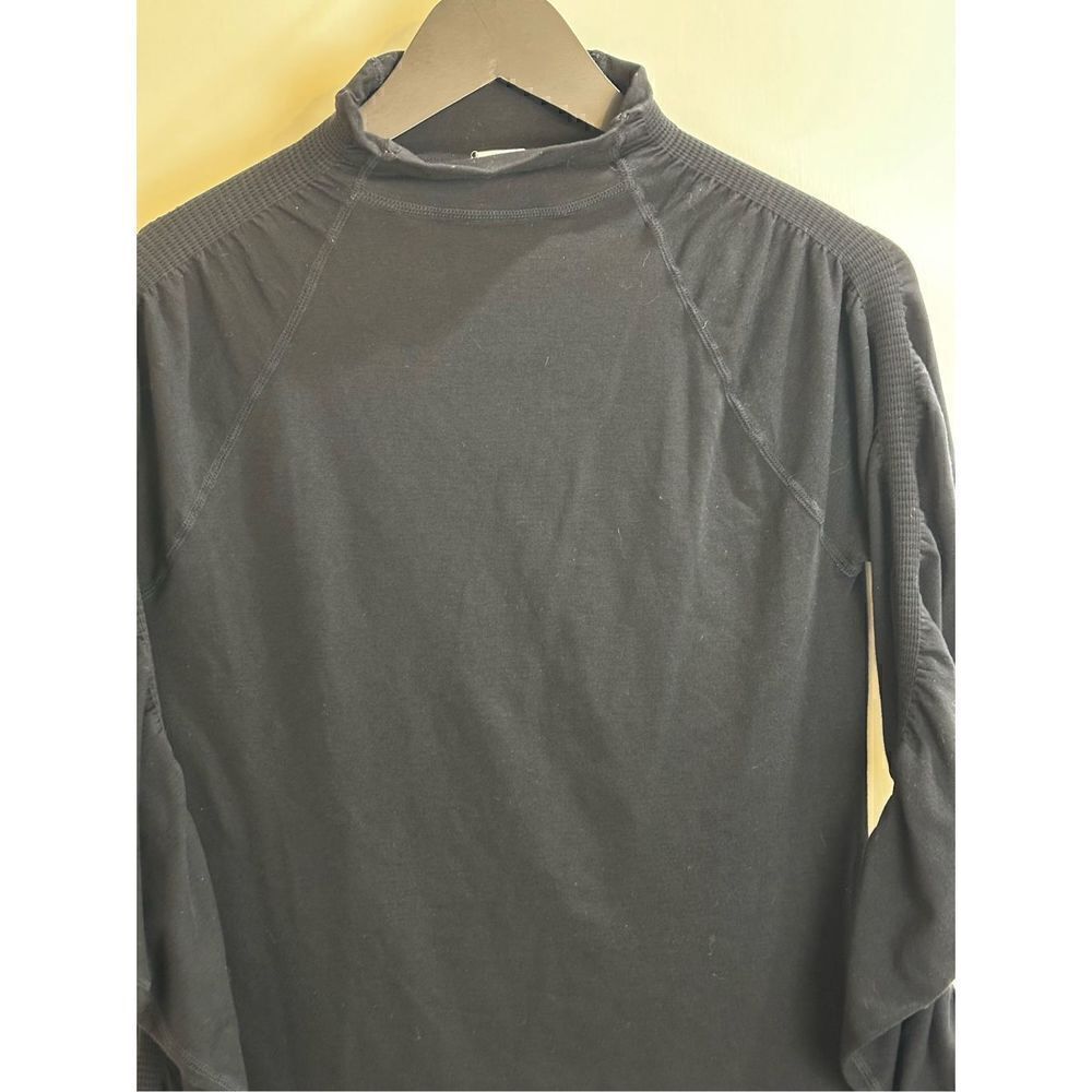 Fabletics black mock turtleneck ruching at shoulders and sleeves Size M - Picture 3 of 6
